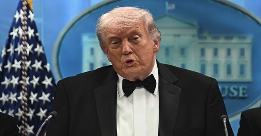 trump-siapkan-blokade-selat-hormuz-jangka-panjang-eskalasi-tekanan-ekonomi.jpg