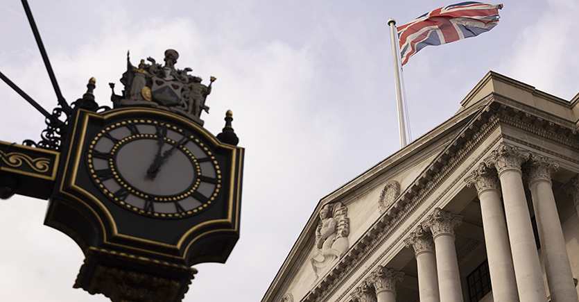 data-inflasi-uk-turun-boe-pangkas-suku-bunga.jpg
