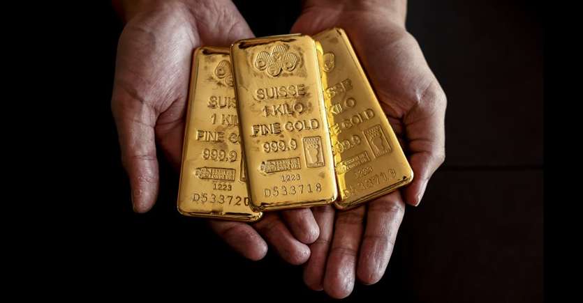 Harga Emas Rebound Setelah Tertekan Karena Pidato Powell