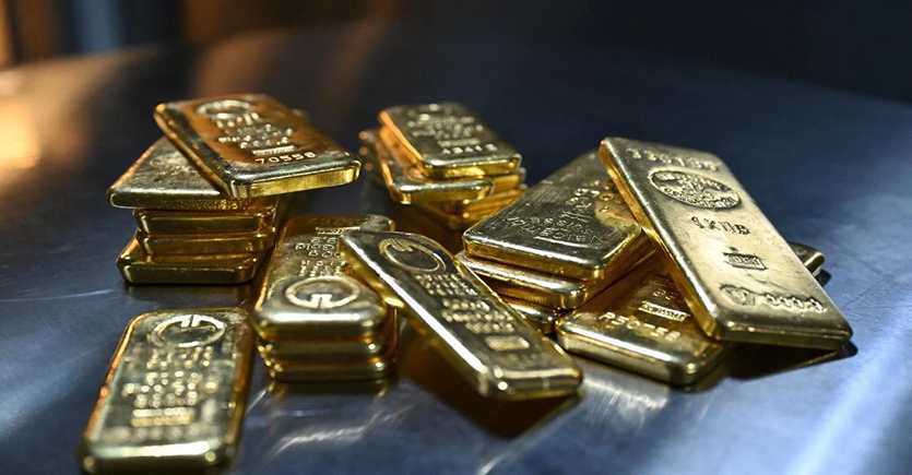 harga-emas-tertekan-pasar-pantau-imbal-hasil-obligasi-as-dan-penguatan-dolar.jpg