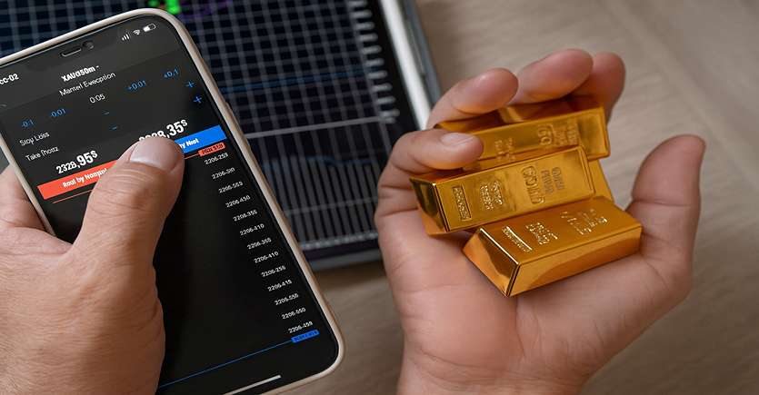 Pergerakan Harga Emas: Tekanan Dolar AS dan Sentimen Pasar Global
